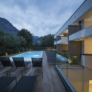Riva Lake Lodge
